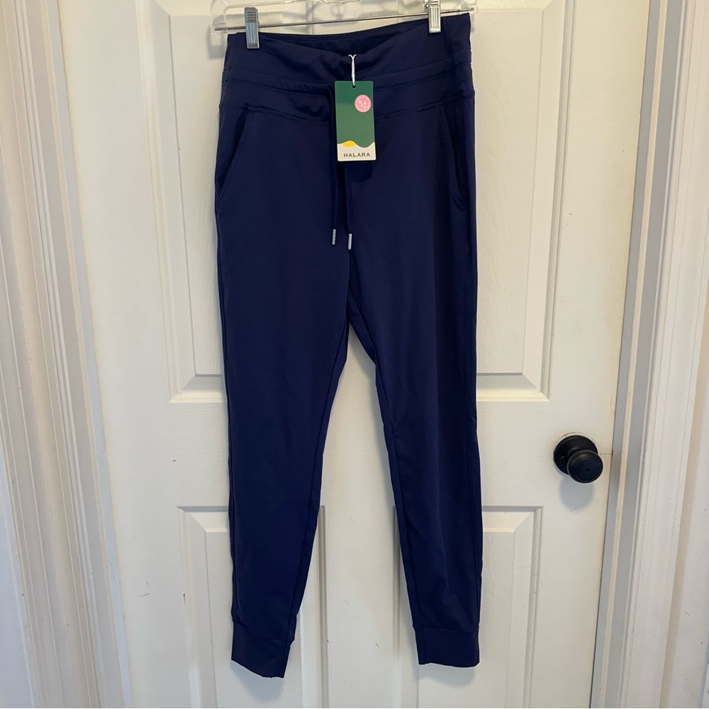 Halara Softlyzero™ High Waisted Drawstring Side Pocket Plain Full Length Joggers - Picture 3 of 8
